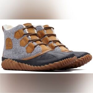 SOREL Women's Out 'N About Plus waterproof duck boots